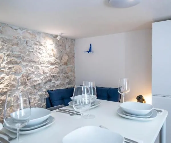 House Franulich * Stara Baska