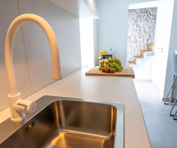 Villa House Franulich Stara Baska