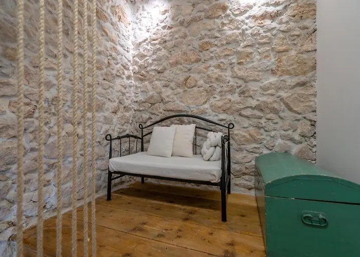 Villa House Franulich Stara Baska