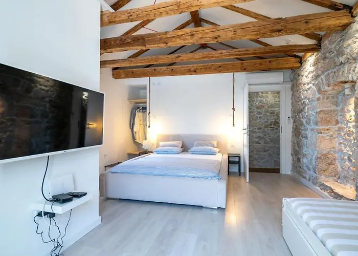 House Franulich Villa